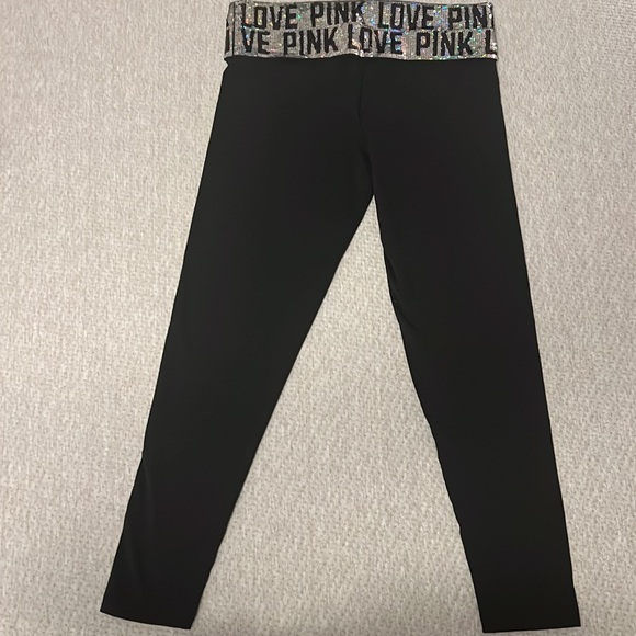*RARE* VS PINK capri leggings with sequin band - size medium *NWT* - Picture 5 of 6